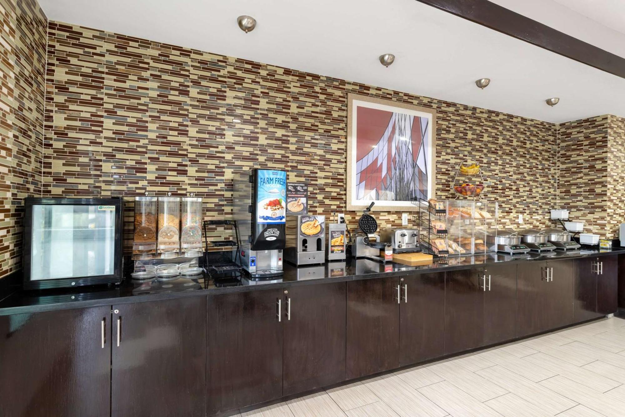Best Western Casino Inn Vinton Kültér fotó